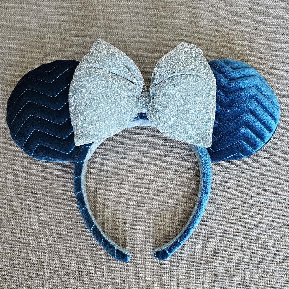 Disney Blue Velvet Minnie Mouse Ears